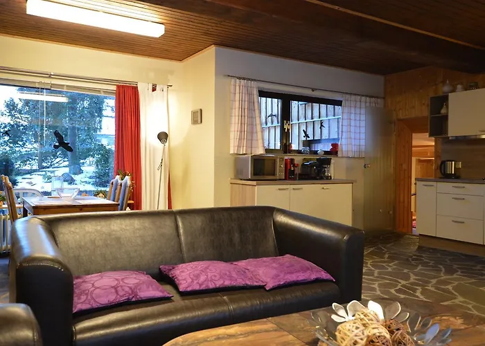 Near Castle Ruins アパート マンダーシャイト